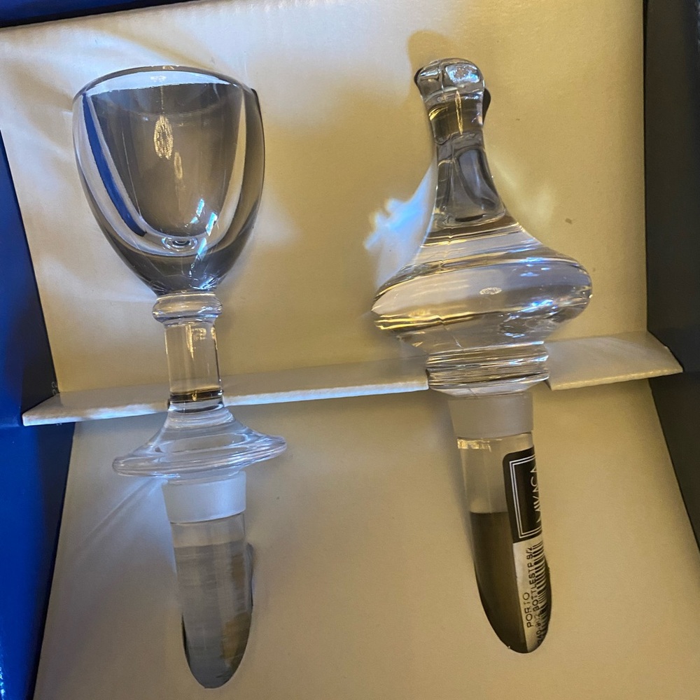 Mikasa Crystal Bottle Stoppers-2 NWB